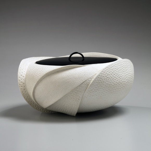 White waterjar with impressed patterning, 2018