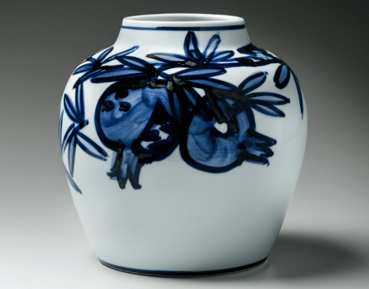 Kondō Yūzō (Japanese, 1902&ndash;1985).&nbsp;Flower Vase with Pomegranates, circa 1960. Glazed porcelain, 10 1/8 &times; 10 1/4 in. (25.8 &times; 26 cm). Carol and Jeffrey Horvitz Collection. (Photo: Richard P. Goodbody and John Morgan)