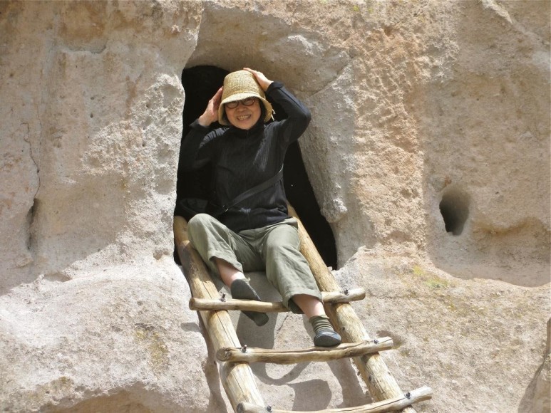 A hike with Fujino Sachiko.