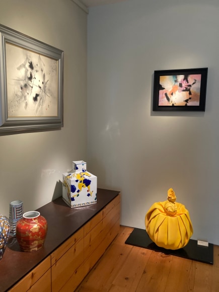 Tanaka Yū&#039;s work exhibited in &#039;PAINTED CLAY&#039; at Joan B Mirviss LTD, New York, 2023.