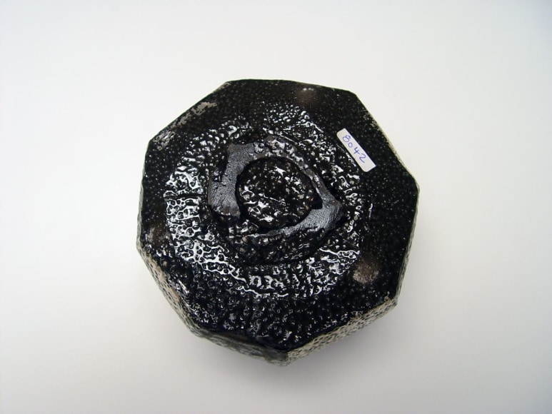 Ajiki Hiro (b. 1948)