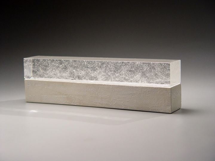 Rectangular box with thick glass cover&nbsp;, 2005