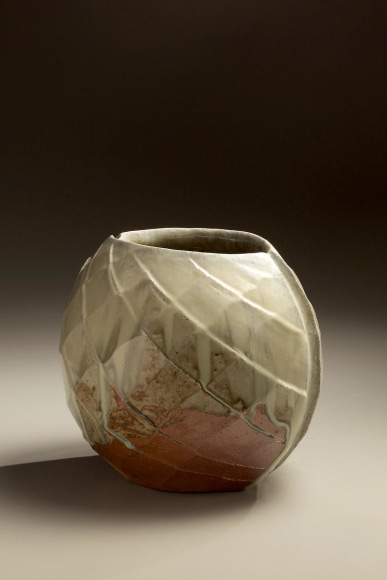 Wide mouthed spherical Tanba vessel with diamond-shaped carved surface patterning and ladle-poured ash glaze, 2010