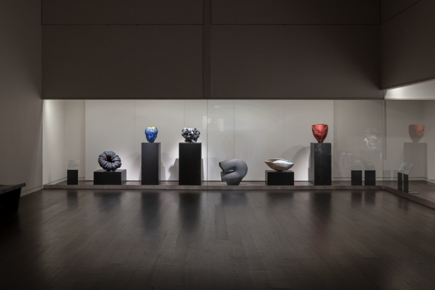 Radical Clay exhibition at Art Institute of Chicago featured in Ceramics NOW