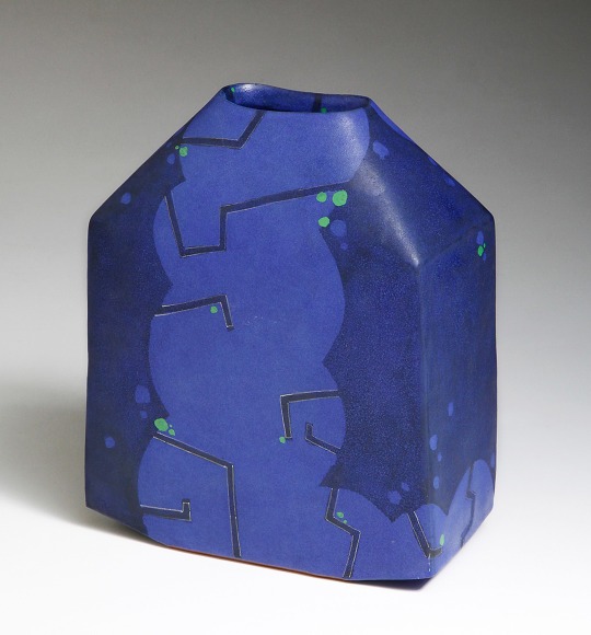 Morino Hiroaki Taimei, contemporary Japanese ceramics, contemporary potter, Japanese clay art, Japanese artist, glazed stoneware, sculpture, object