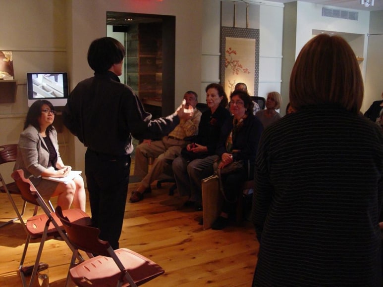 We hosted an artist talk with Nakamura Takuo on September 12, 2012.