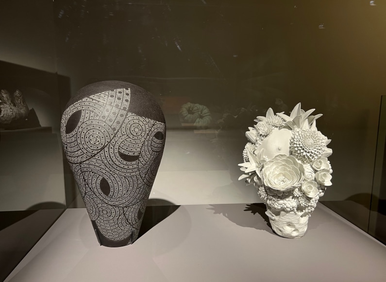 Kitamura Junko and Tokumaru Kyōko. Photos by Joan Mirviss