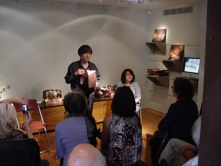 We hosted an artist talk with Nakamura Takuo on September 12, 2012.