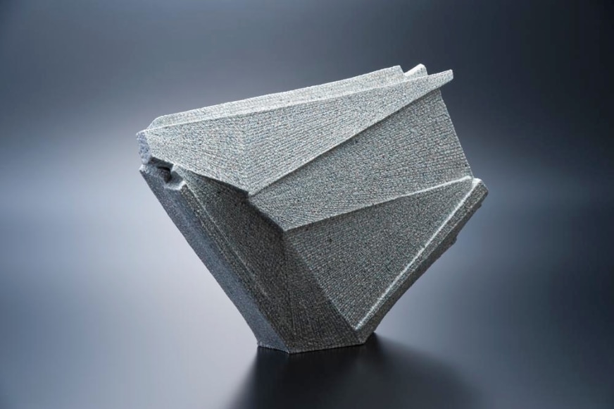 Horizontal pentagonal-shaped sculpture, 2012