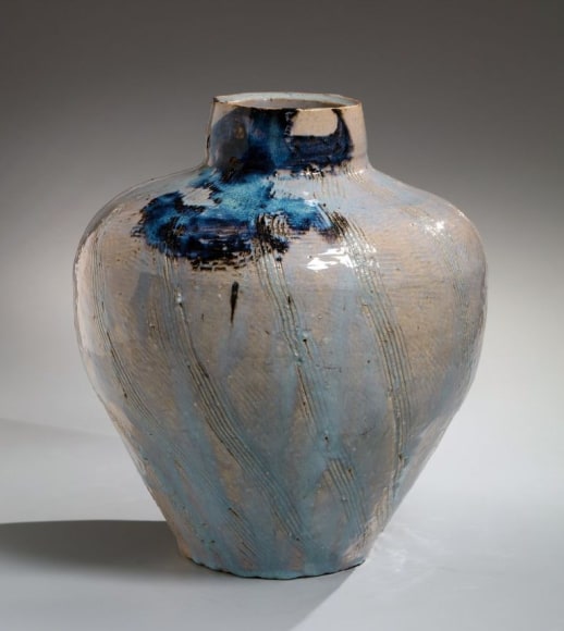 Unique, large thickly walled Karatsu madara-glazed vessel with incised comb patterning