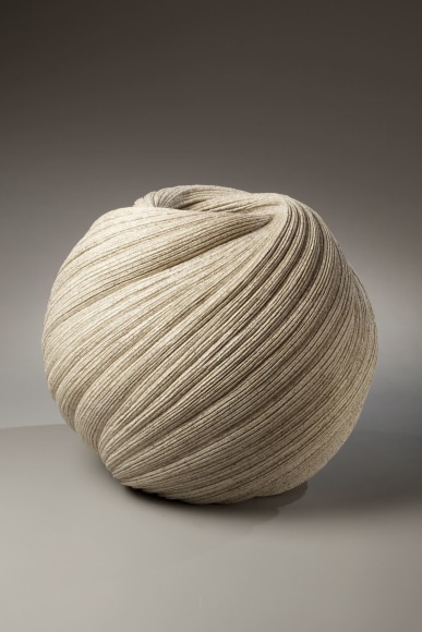 Sakiyama Takayuki, Large, twisting vessel with diagonally-incised cascading folds, 2009, Stoneware with sand glaze, Japanese contemporary ceramics, Japanese sculpture