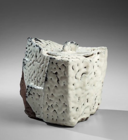 One Hundred Views of Snow; Carved and ridged waterjar with matching lid, 2022