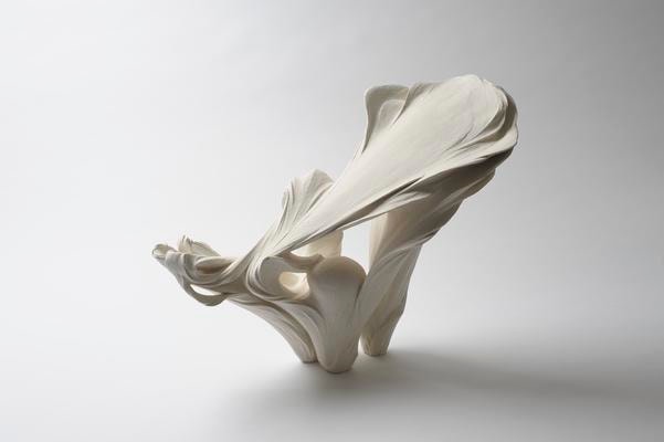 Fujikasa Satoko Receives Takashimaya Art Prize