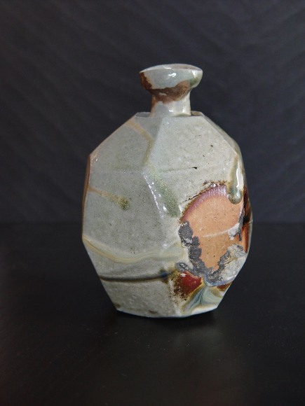 Faceted Tanba tokkuri (sake flask) with light-colored natural ash glaze, 2011