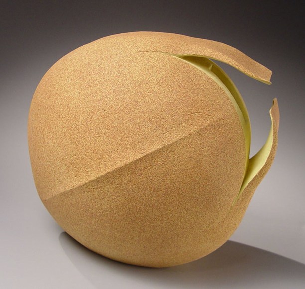 FUJINO SACHIKO Yellow glazed sculpture &quot;Sprouting Seed&quot; 