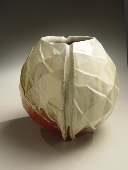 Wide mouthed spherical Tanba vessel with diamond-shaped carved surface patterning and ladle-poured ash glaze, 2010