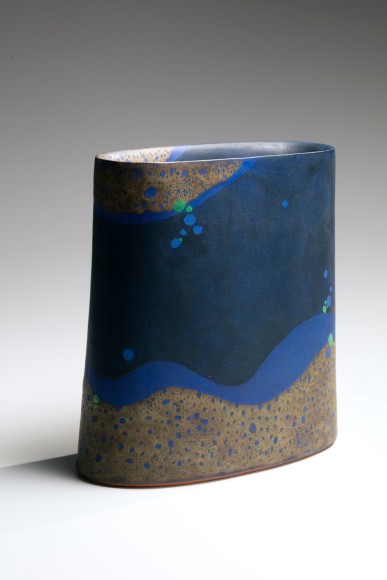 Morino Hiroaki Taimei&nbsp;(b. 1934), Flattened vessel