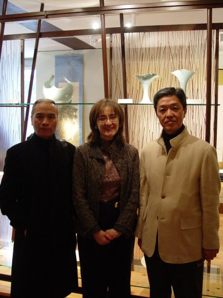 Chinese painter Liu Dan, Joan Mirviss and Kawase Shinobu