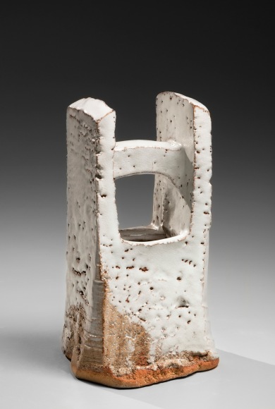 Duo helped revive the golden age of Japanese ceramics