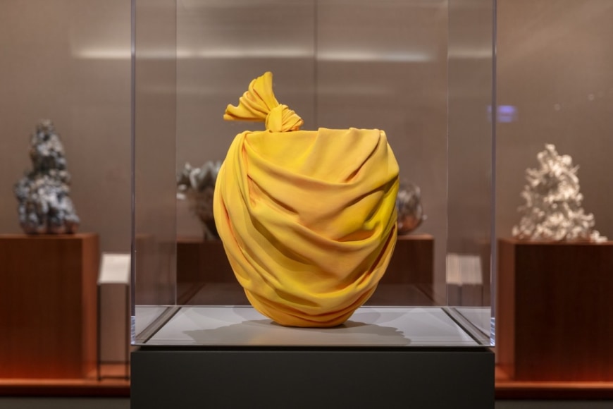 Radical Clay exhibition at Art Institute of Chicago featured in Ceramics NOW