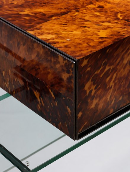 Jacques Dumond console vanity with a box on top. made of glass and has a stool that sits with it. green inside the box. Detail of the piece.