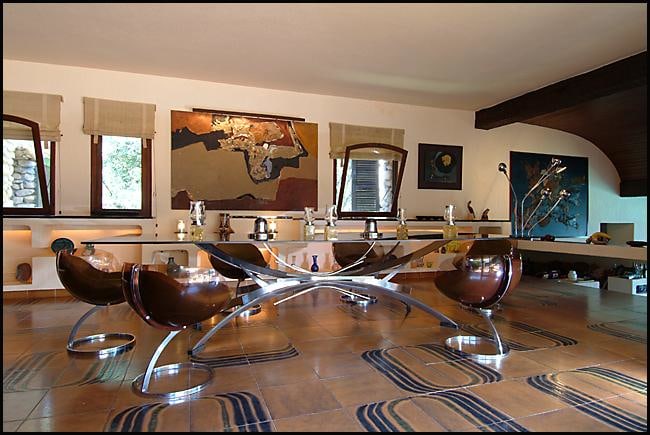 Original Installation, Corsica