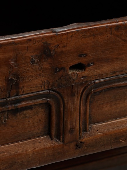picture of medieval table in a gray room