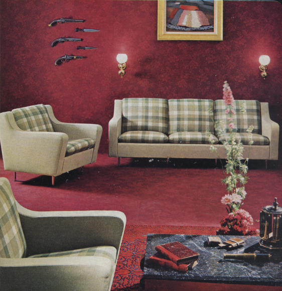 Archival image of Baltimore suite set.