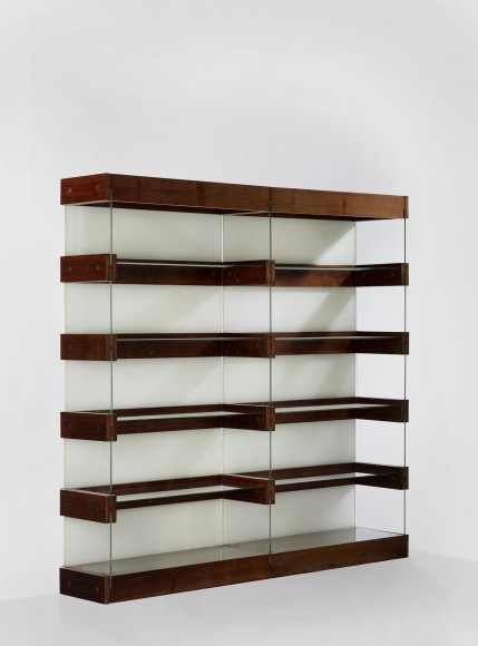In&nbsp;1960, Joseph-Andr&eacute; Motte won first prize, use of glass products in furniture,&nbsp;with his Elements 80 bookcase, a new system of&nbsp;modular&nbsp; bookcase made of glass and wood elements.&nbsp;