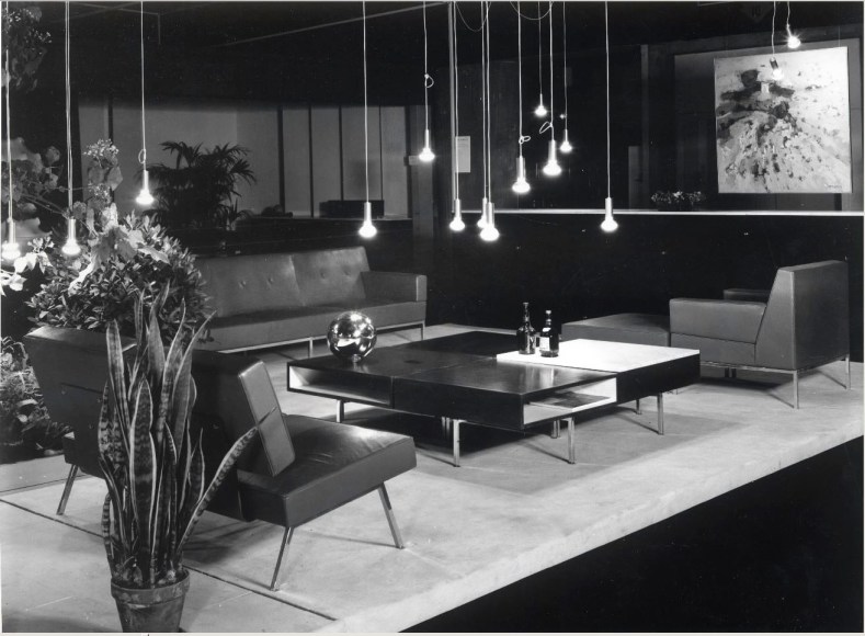 32nd Salon des Arts M&eacute;nagers.&nbsp;Mar. 1963, Paris.