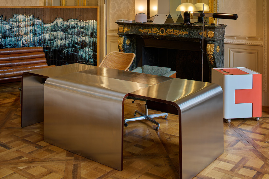 photograph of various items in a room