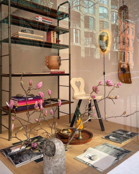 Dung Ngo: Souvenirs March 11 – 28, 2021