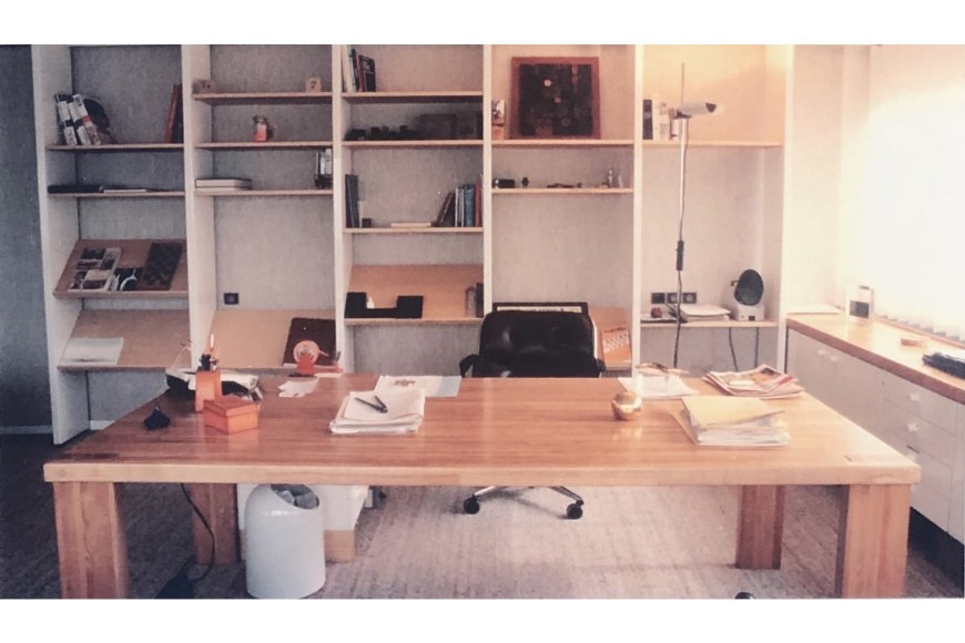 Robert Sentou's office