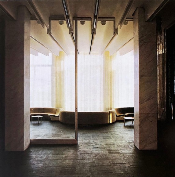 Ministry of Health waiting area with modular sectional sofas, Paris,&nbsp;1972.