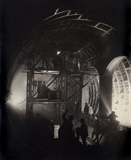 60 Meters Underground, Komsomolskaya Station, 1950