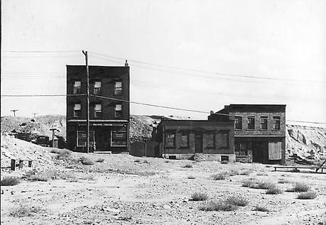Hillside Tavern, Laurel Hill, Queens