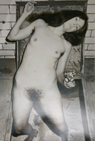 So Help Me Hannah-Snatch Shots with Ray Gun Performalist Self-Portraits with 