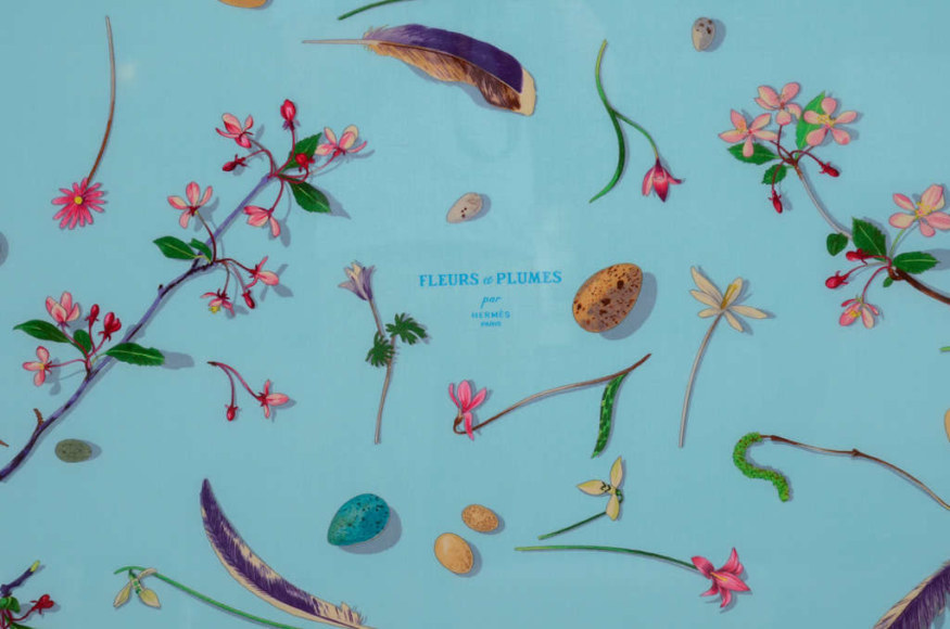 HERMES FLEURS et PLUMES シルクスカーフ エルメス スカーフ「Fleurs et Plumes」 リー・P・クック作 90