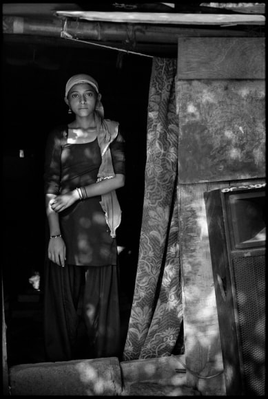 Mandy Vahabzadeh, Untitled, Delhi, India, 2014, Archival pigment, Edition of 15, 16&quot; x 20&quot;