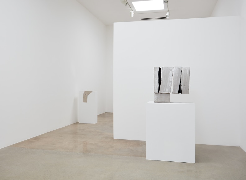 Installation view of &quot;Beverly Pepper: New Particles From The Sun&quot; at Kayne Griffin Corcoran, Los Angeles