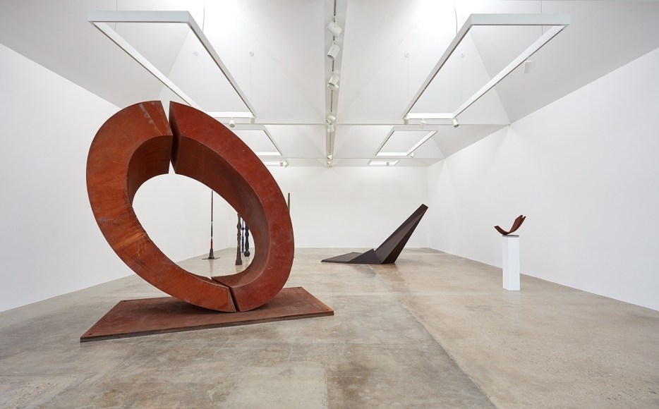 Installation view of &quot;Beverly Pepper: Selected Works 1968 - 2015&quot; at Kayne Griffin Corcoran, Los Angeles.