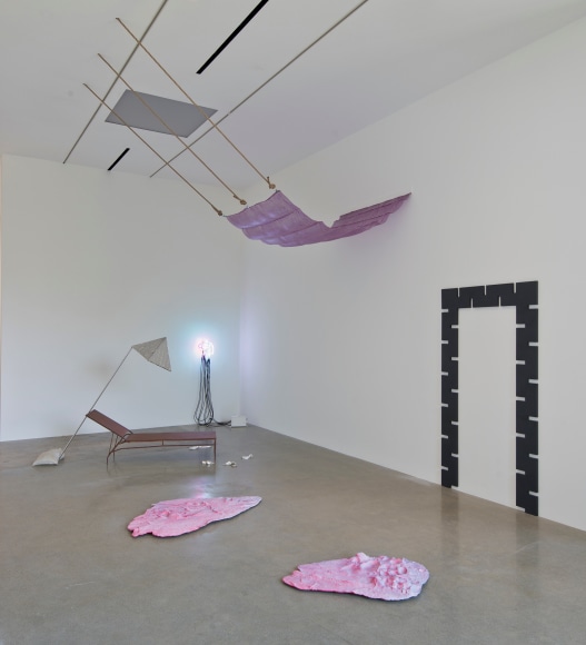 Installation view of &quot;Rosha Yaghmai&quot; at Kayne Griffin Corcoran, Los Angeles
