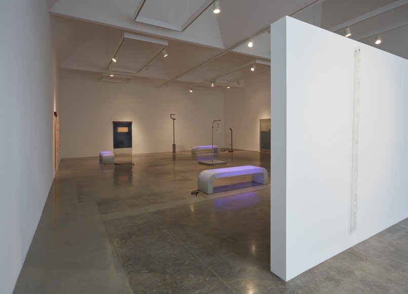 Installation view of &quot;Rosha Yaghmai: The Courtyard&quot; at Kayne Griffin Corcoran, Los Angeles