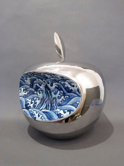 Li Lihong - Apple - China (Silver), 2008