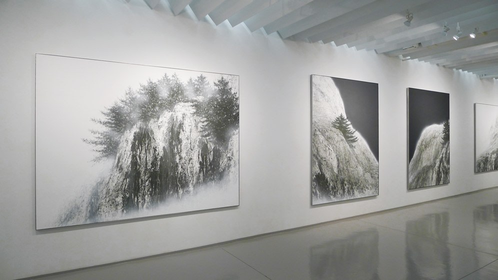 HIroshi Senju (千住博)