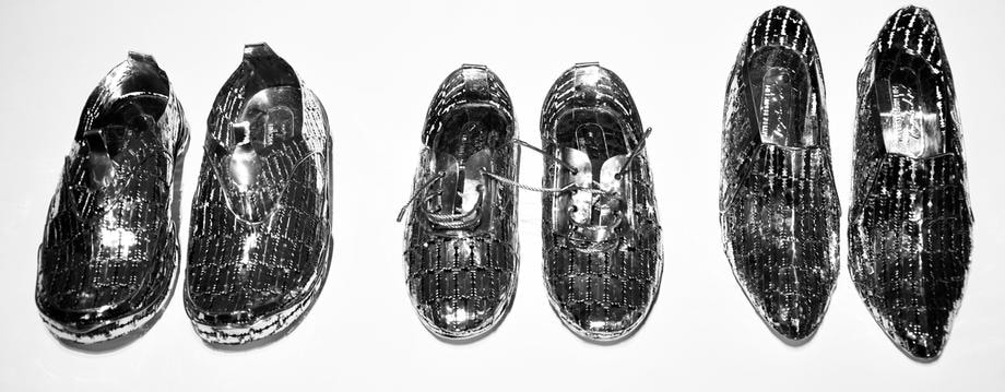 , Miles After Miles, 2015, stainless steel razor blades, 76.8 x 29.5 x 11.8 inches/195 x 75 x 30 cm