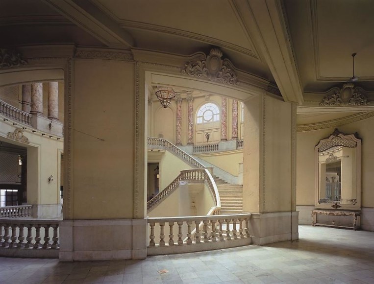 Gran Teatro de La Habana, Habana Vieja, Cuba, 1997, archival inkjet print, 40 x 50 inches