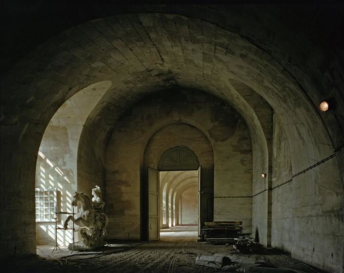 , Robert Polidori, L&rsquo;orangerie, Ch&acirc;teau de Versailles, France, 1983, archival inkjet print, 40 x 50 inches; &copy; Robert Polidori