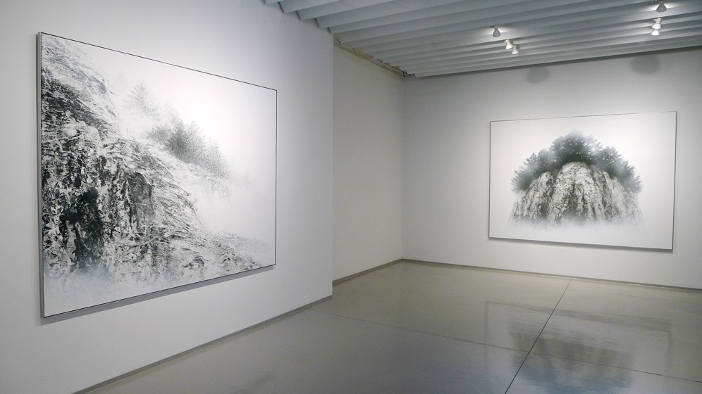 HIroshi Senju (千住博)