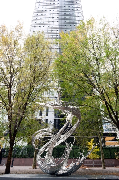 Zheng Lu: Undercurrent